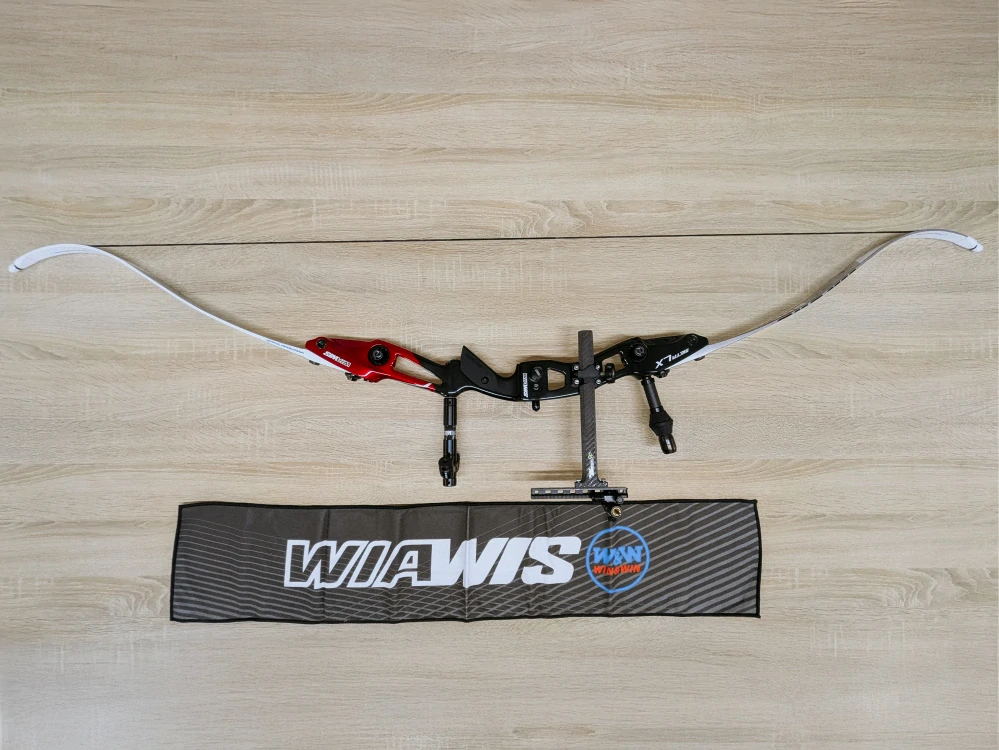 Kompletný luk WiaWis Meta LX s ramenami MXT-XT foam 68" 34# - demo