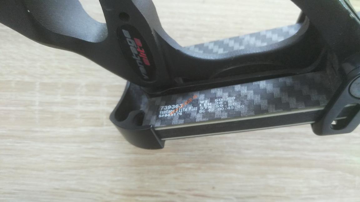 Kladkový luk Hoyt Vantage Elite Plus XT2000 RH 50-60# 28,5" - použitý